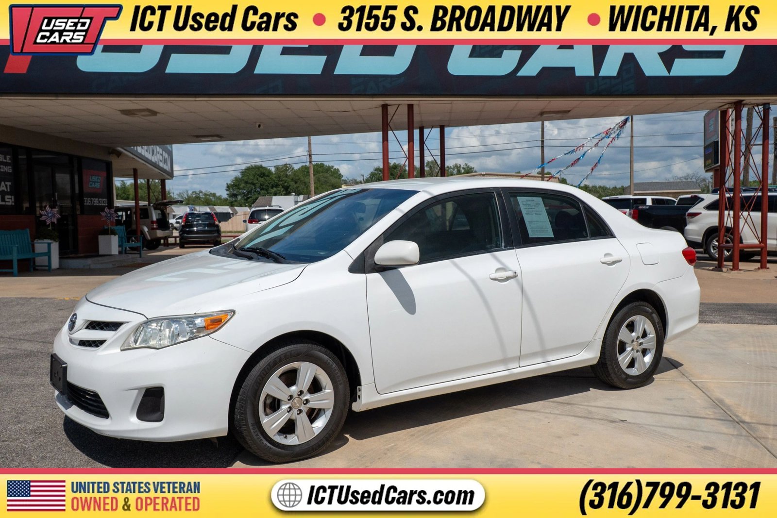 Used 2011 Toyota Corolla LE FWD image 1