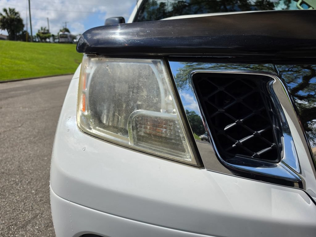 Used 2017 Nissan Frontier SV RWD image 11