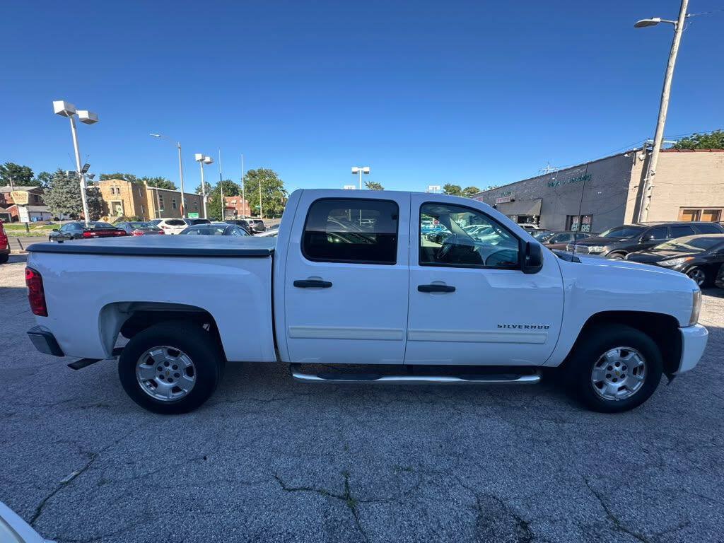 Used 2011 Chevrolet Silverado 1500 LT w/ All-Star Edition RWD image 4