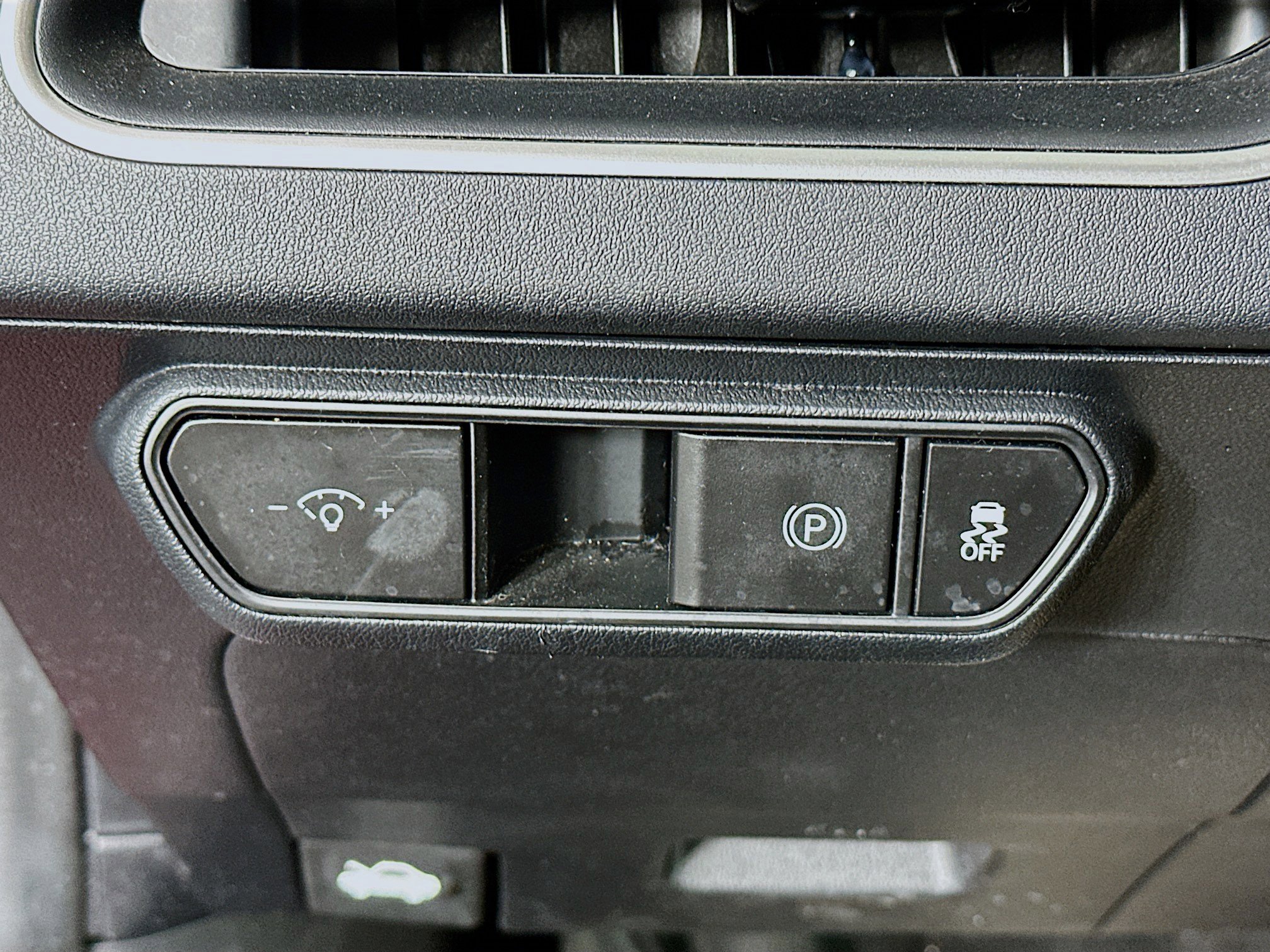 Used 2025 Kia K4 LXS image 17