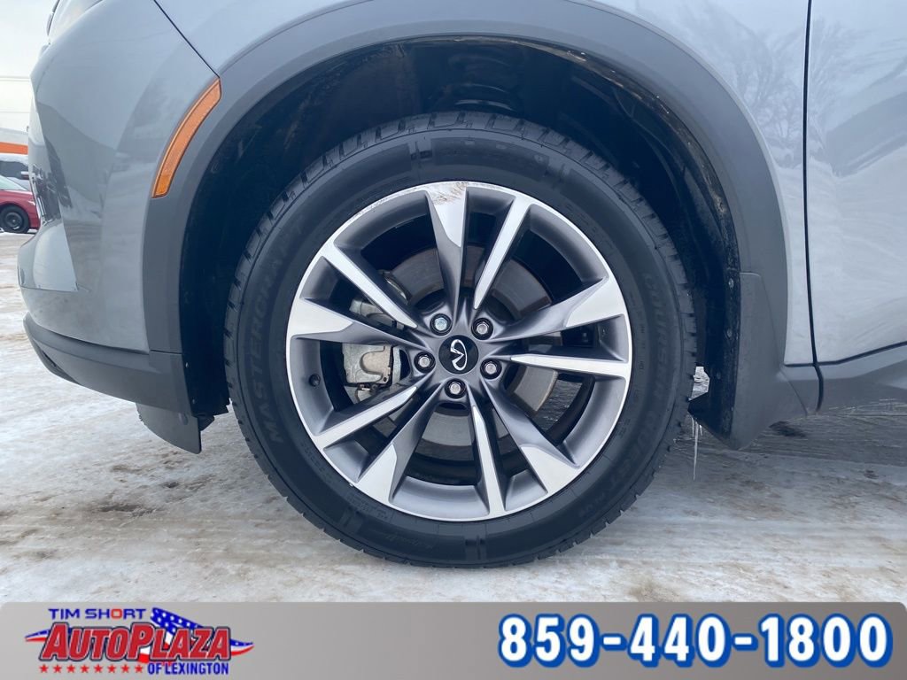 Used 2023 INFINITI QX60 Luxe image 6