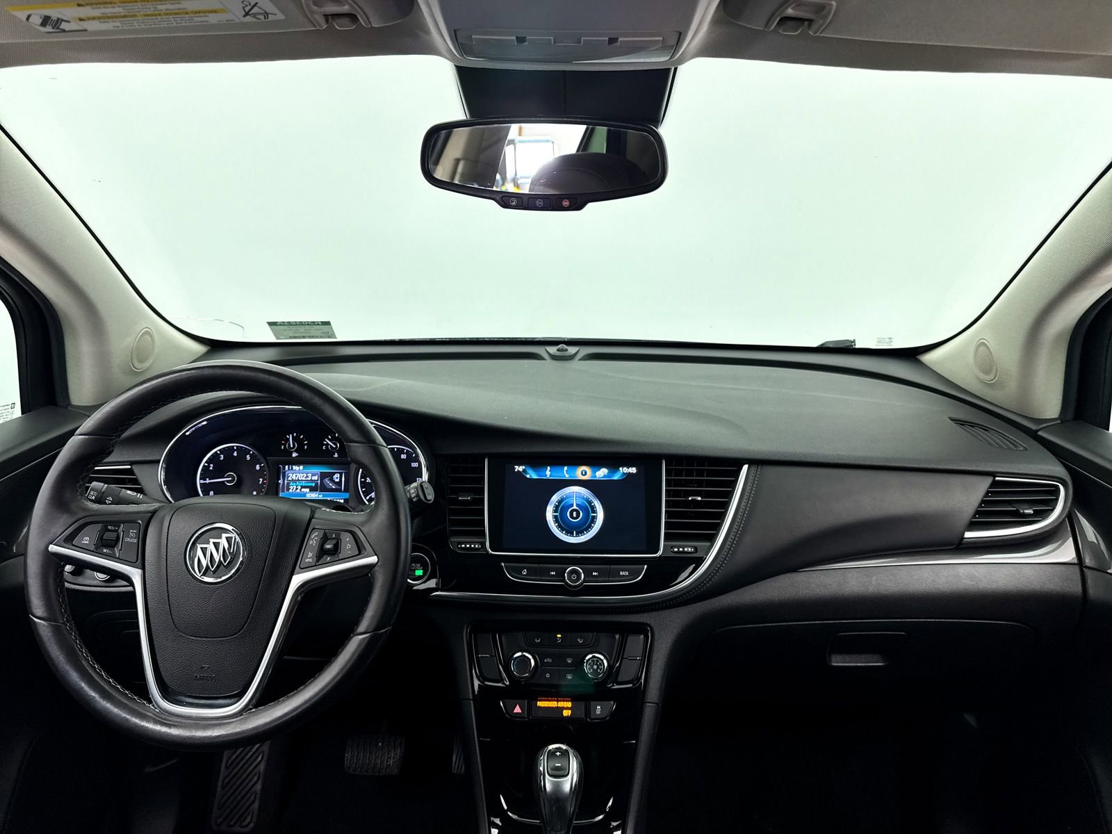 Used 2018 Buick Encore Preferred image 19