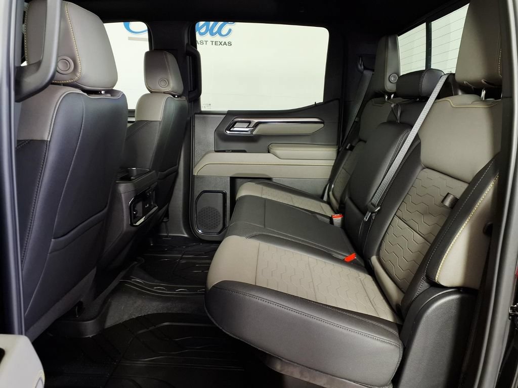 Used 2026 Chevrolet Silverado 1500 ZR2 AWD/4WD image 9