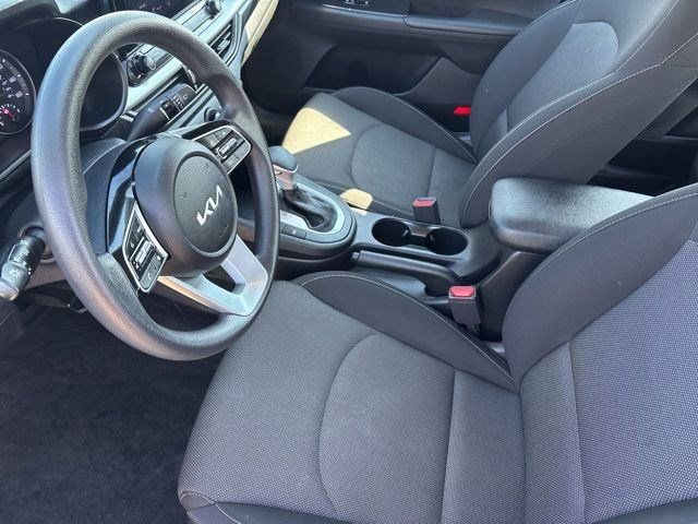 Used 2023 Kia Forte LXS w/ LXS Technology Package image 11