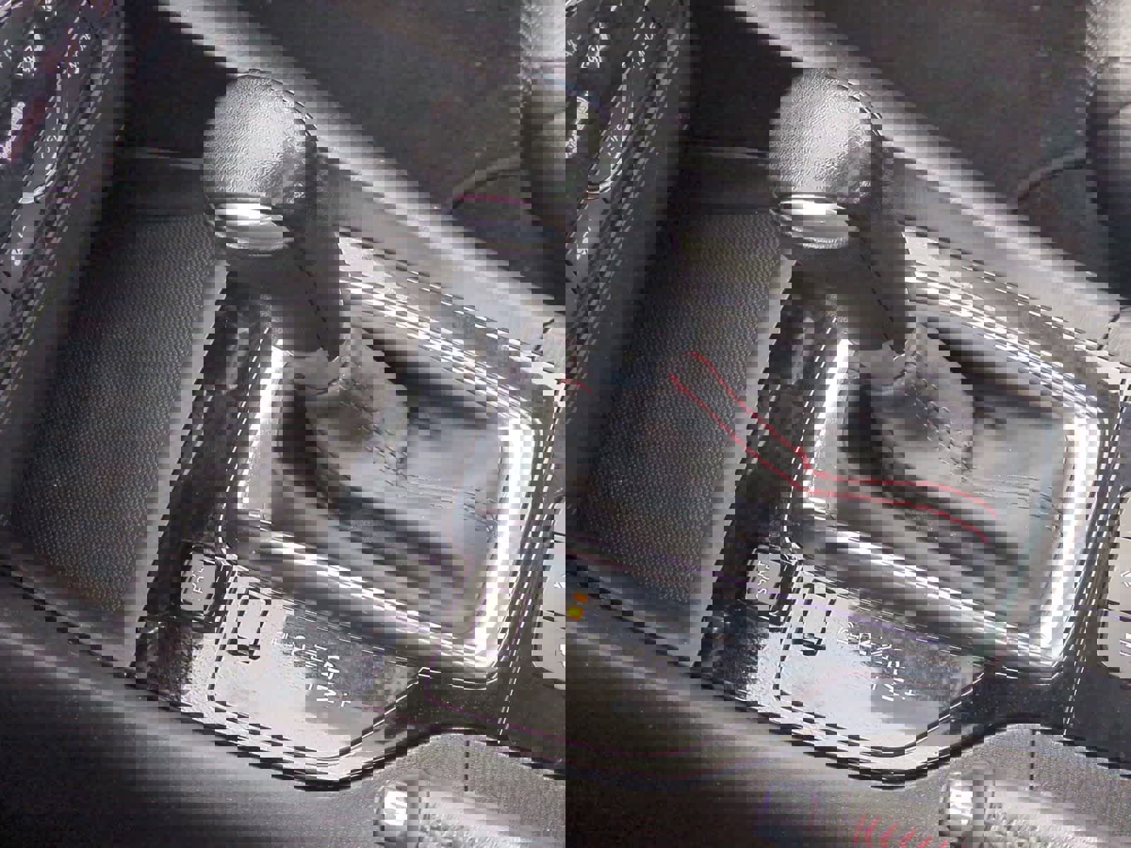 Used 2014 MAZDA MAZDA3 s Grand Touring w/ Technology Package image 33