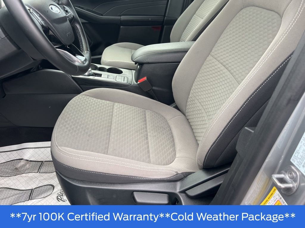 Used 2022 Ford Escape SE w/ Cold Weather Package image 24