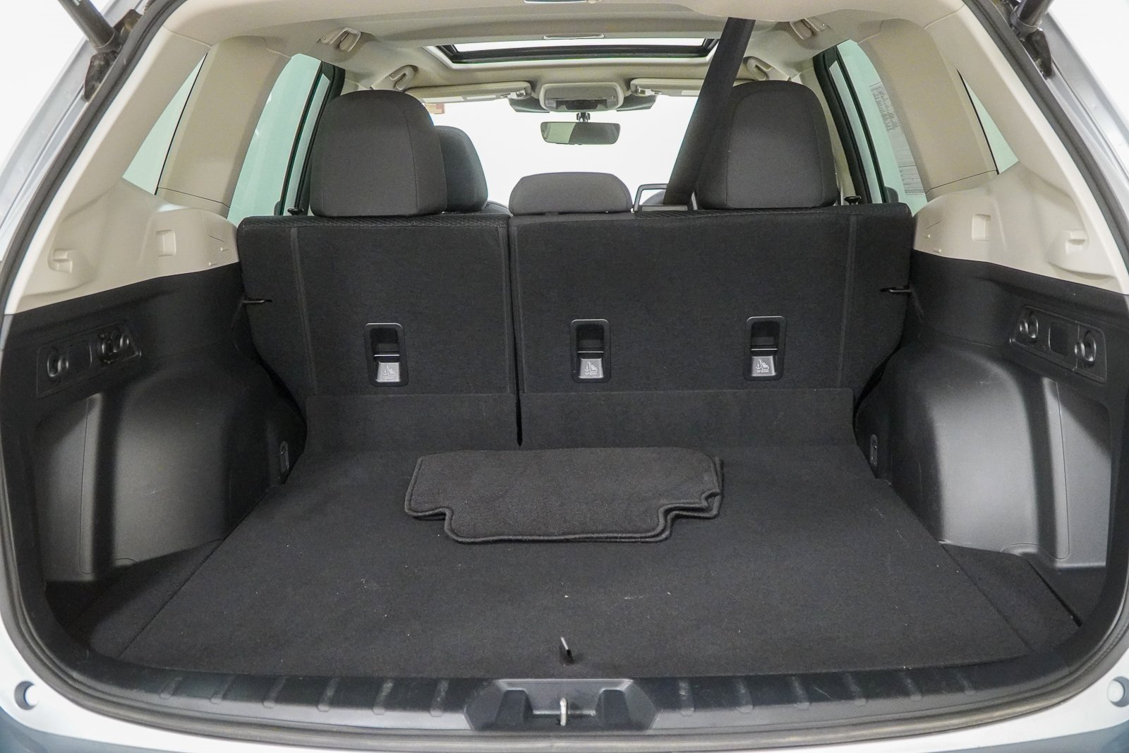 Used 2023 Subaru Forester Premium image 9