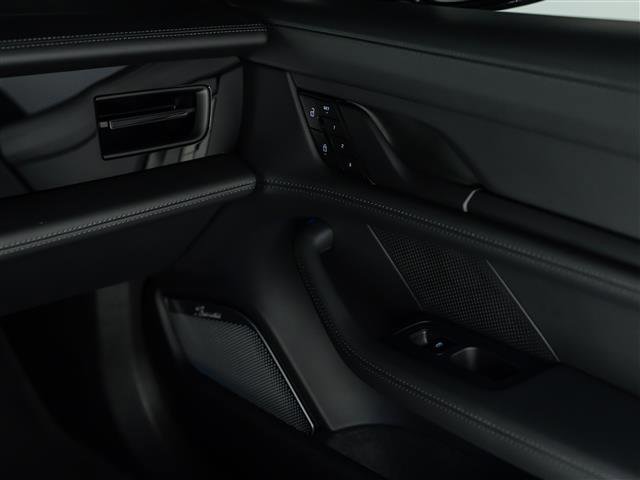 New 2026 Porsche Taycan 4S image 29