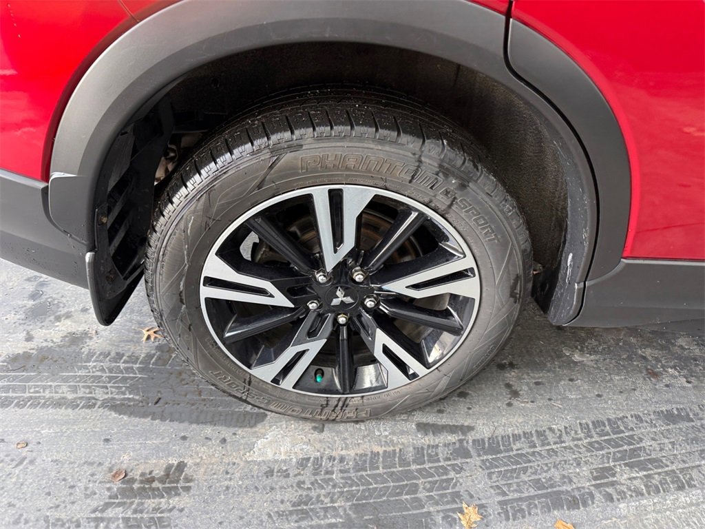 Used 2023 Mitsubishi Eclipse Cross SEL image 35