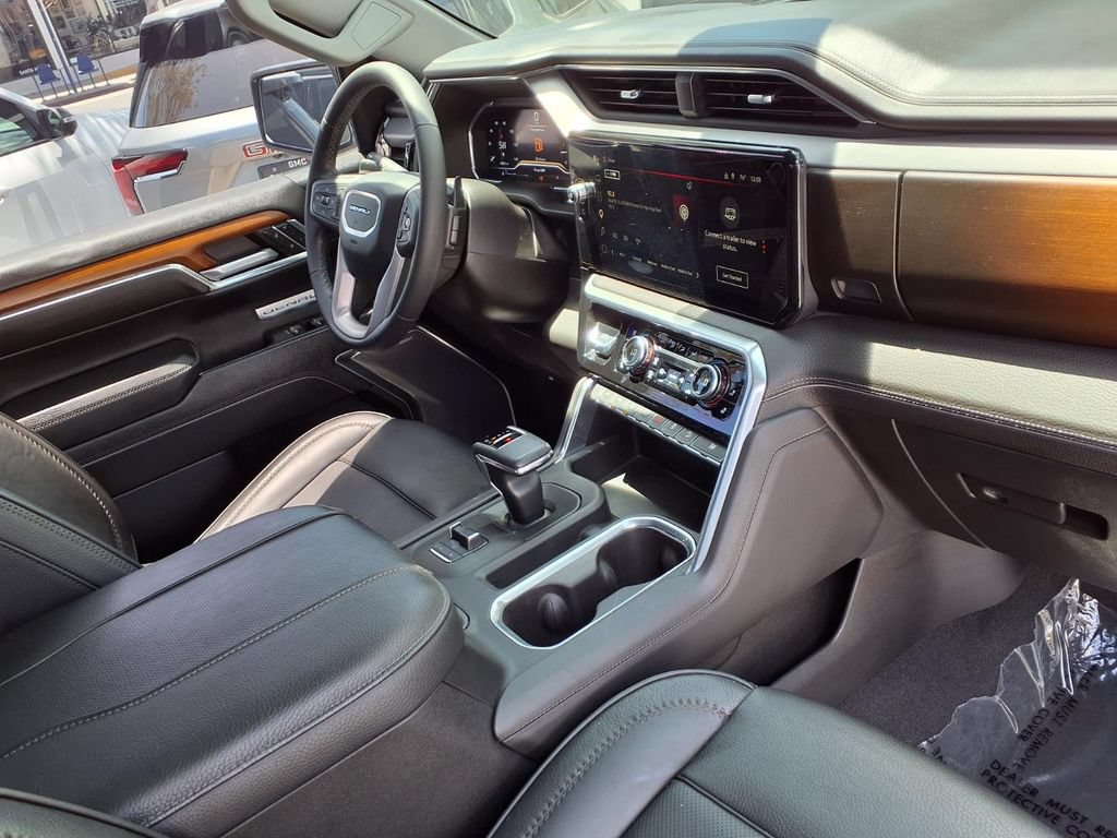 Used 2023 GMC Sierra 1500 Denali w/ Technology Package AWD/4WD image 25
