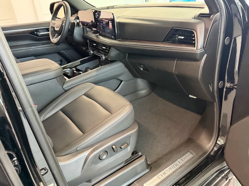 Certified 2026 Chevrolet Tahoe LT RWD image 14