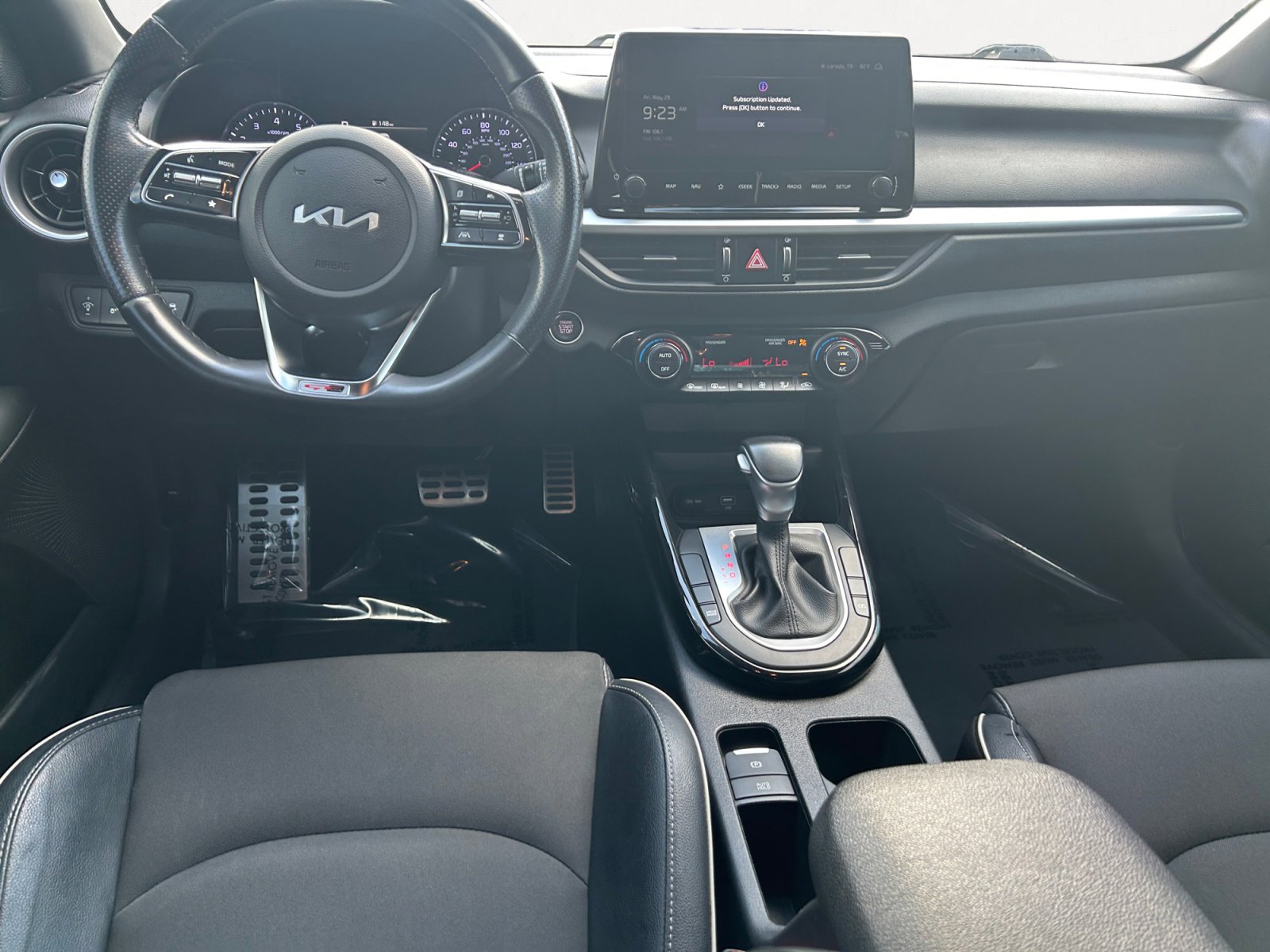Used 2024 Kia Forte GT-Line FWD image 3