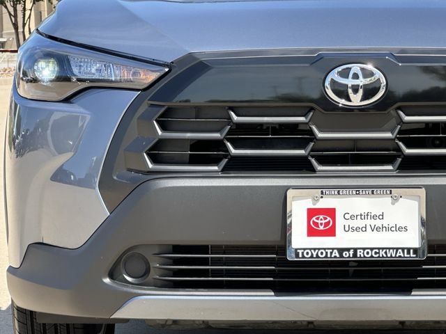 Certified 2026 Toyota Corolla Cross LE FWD image 8