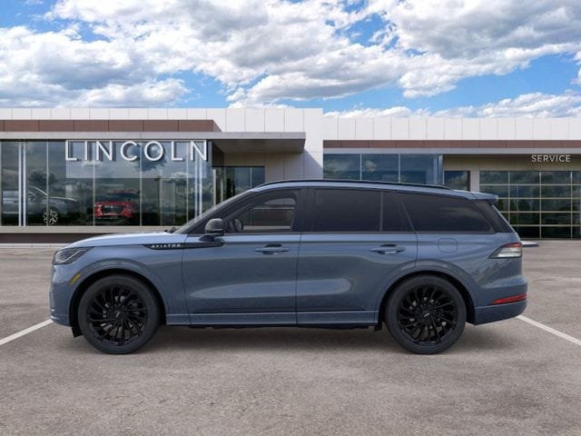 New 2026 Lincoln Aviator Reserve AWD/4WD image 3