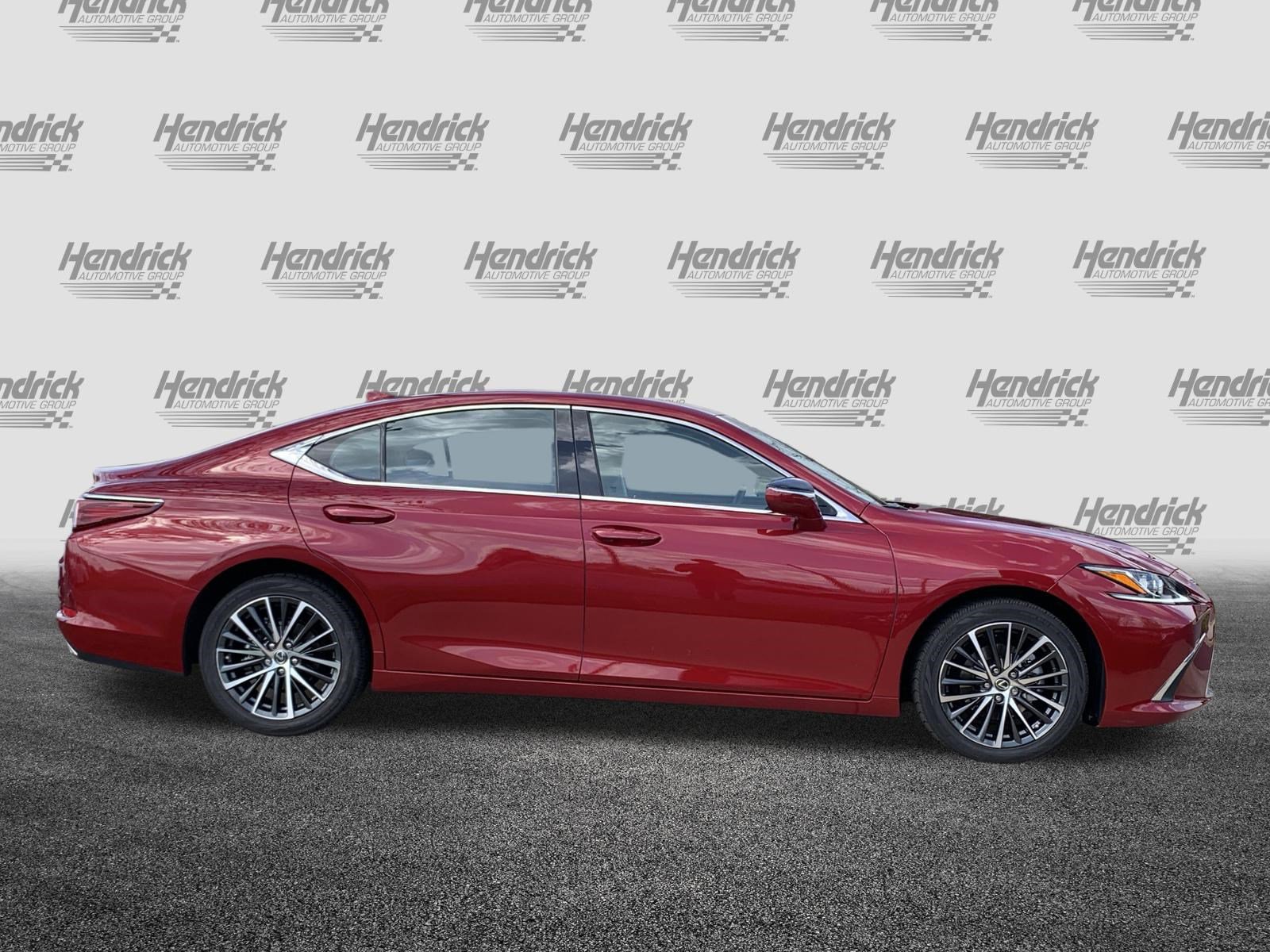 Certified 2024 Lexus ES 350 w/ Premium Package image 11