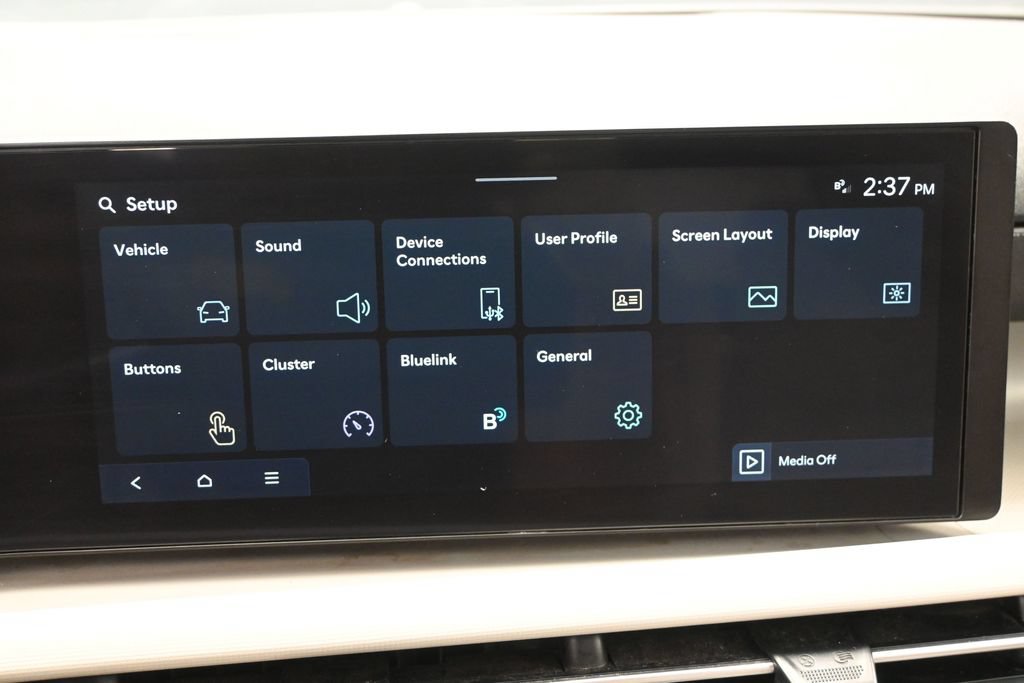 Used 2025 Hyundai Tucson SE FWD image 21