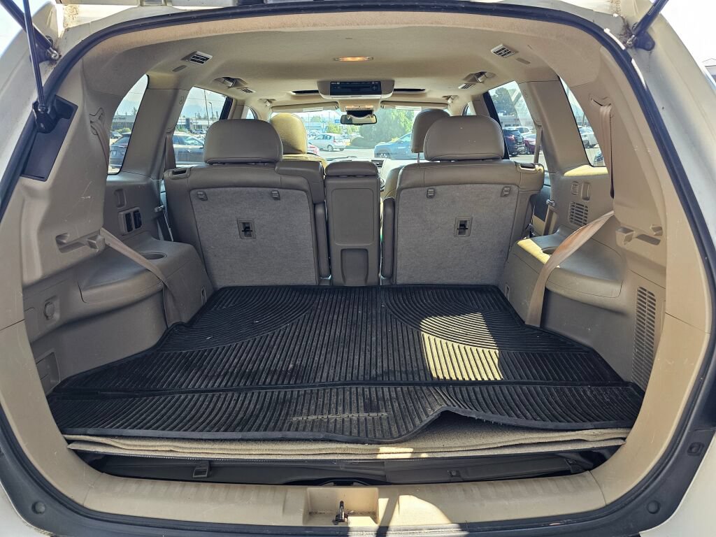 Used 2010 Toyota Highlander Limited AWD/4WD image 14
