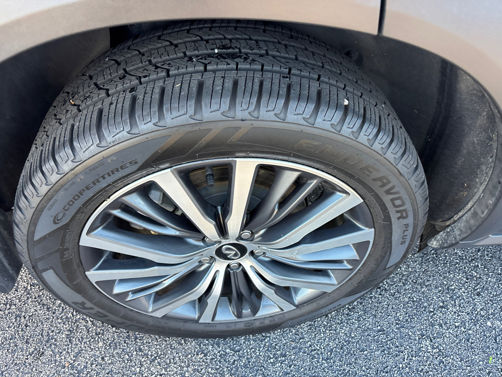 Used 2023 INFINITI QX60 Autograph w/ Cargo Package AWD/4WD image 10