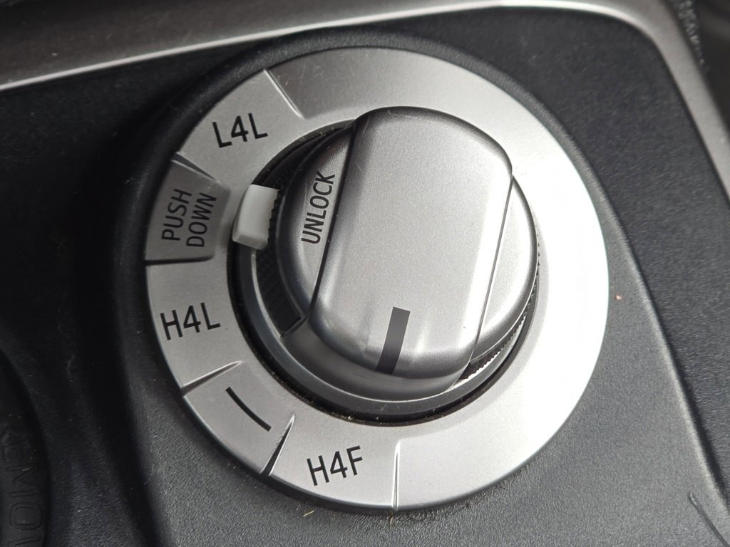 Used 2022 Toyota 4Runner Limited image 15