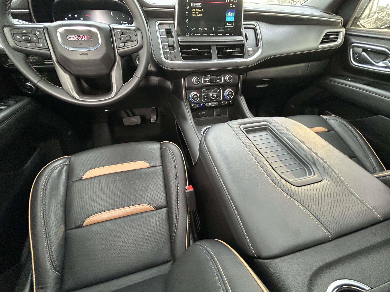 Used 2024 GMC Yukon AT4 AWD/4WD image 15