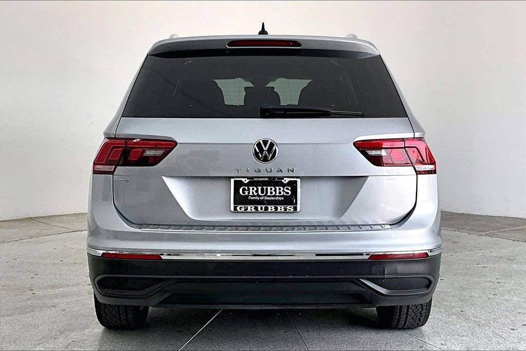 Used 2022 Volkswagen Tiguan SE image 6