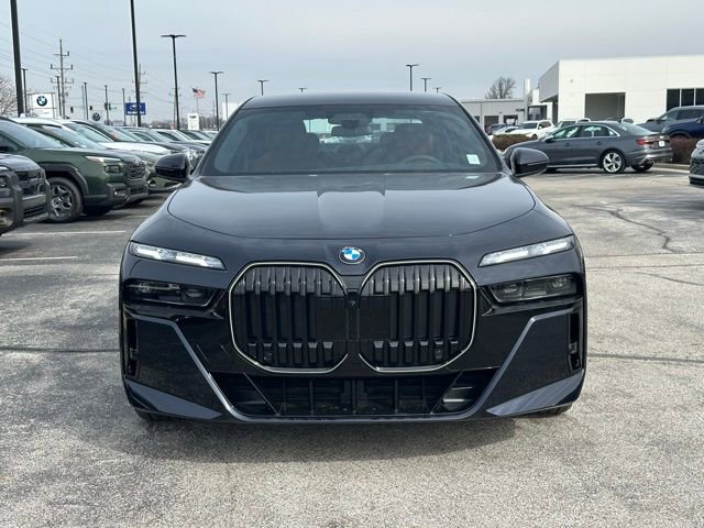 New 2026 BMW 760i xDrive w/ Executive Package AWD/4WD image 5