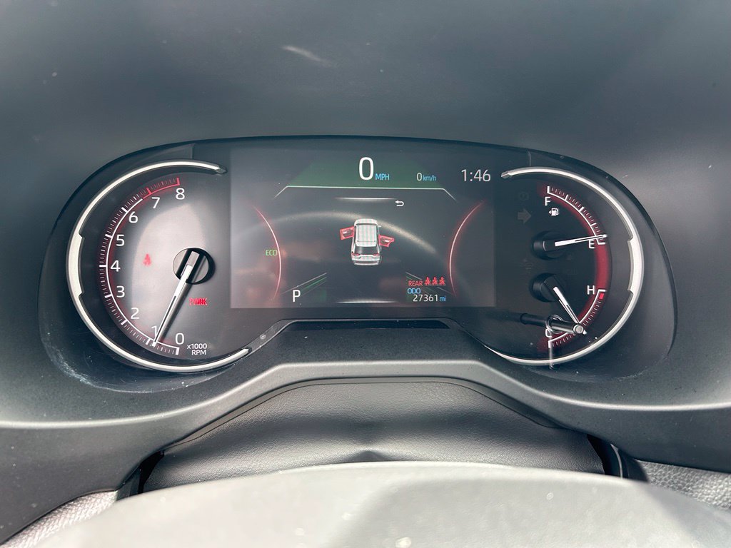 Used 2025 Toyota RAV4 XLE Premium FWD image 16