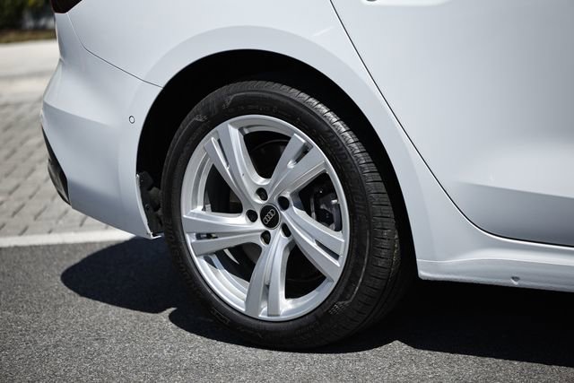 Used 2025 Audi A5 2.0T Premium w/ Convenience Package image 6