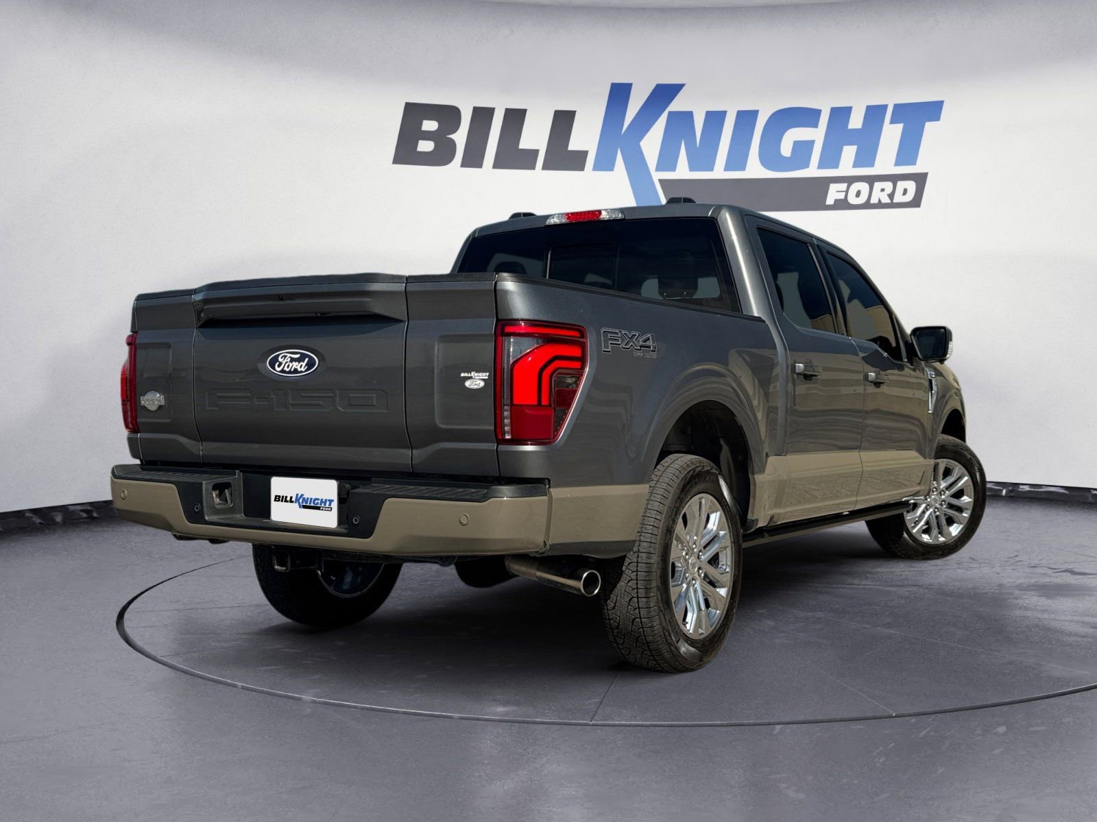 Used 2025 Ford F150 King Ranch w/ FX4 Off-Road Package image 5