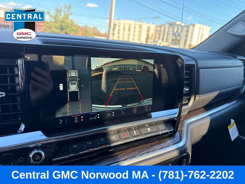 New 2026 GMC Sierra 1500 Elevation w/ Elevation Premium Package AWD/4WD image 18
