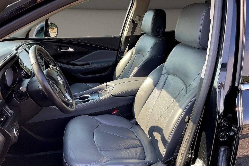 Used 2020 Buick Envision Essence w/ Experience Buick Package FWD image 25