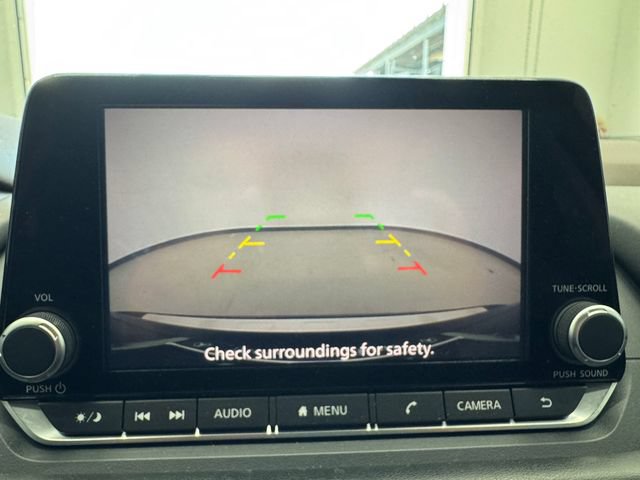 Used 2022 Nissan Rogue SV FWD image 29