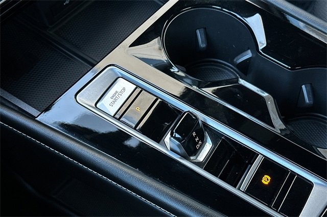 Used 2024 Volkswagen Atlas Cross Sport SE image 23