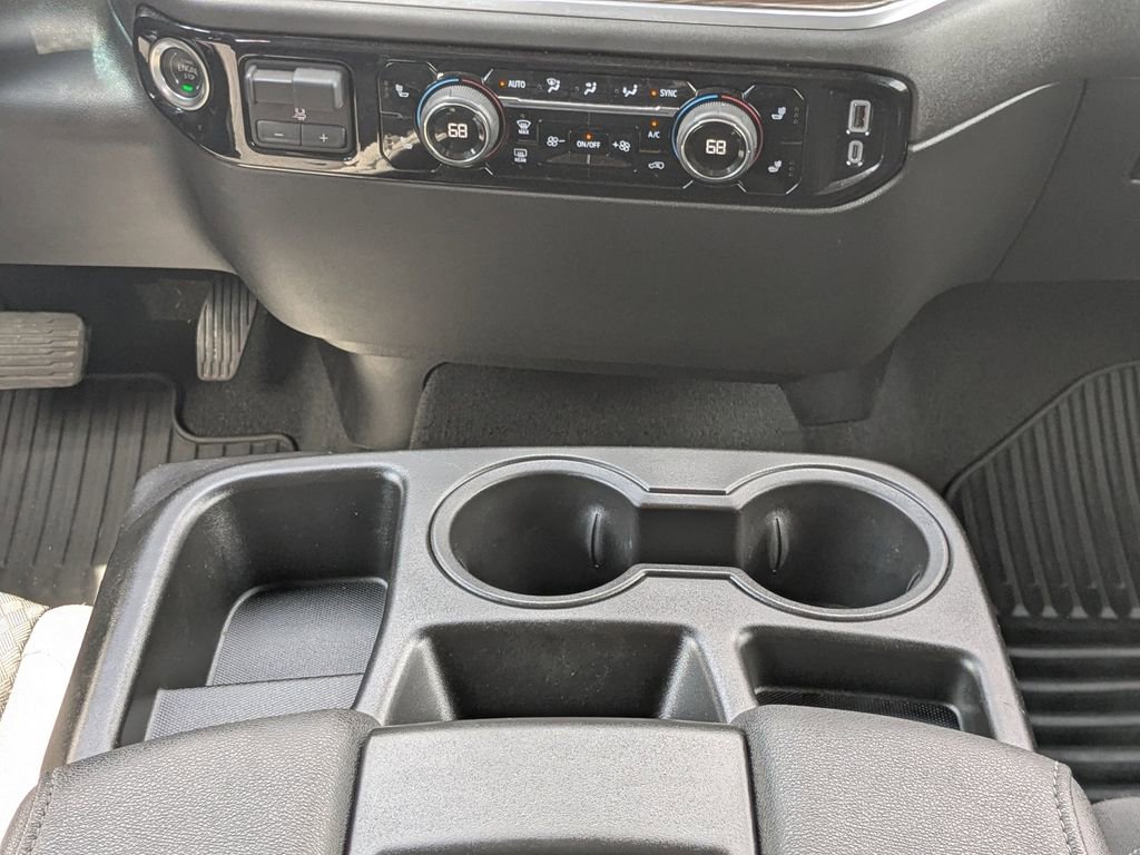 Used 2025 Chevrolet Silverado 2500 LT w/ Convenience Package image 17