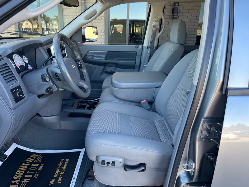 Used 2008 Dodge Ram 2500 Truck SXT w/ Popular Equipment Group image 25