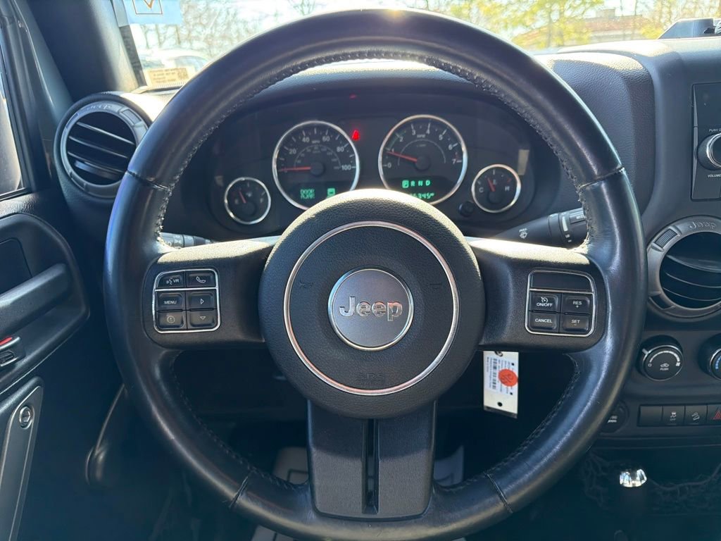 Used 2015 Jeep Wrangler Unlimited Sport w/ Connectivity Group image 15