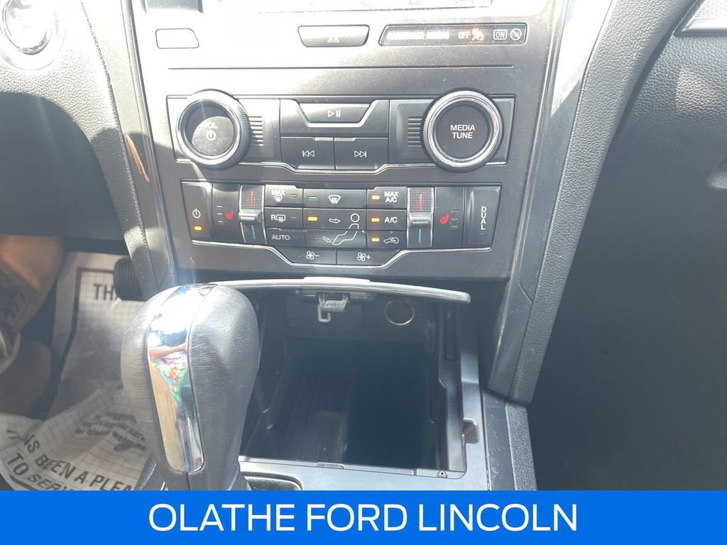 Certified 2019 Ford Explorer XLT w/ Equipment Group 202A AWD/4WD image 23