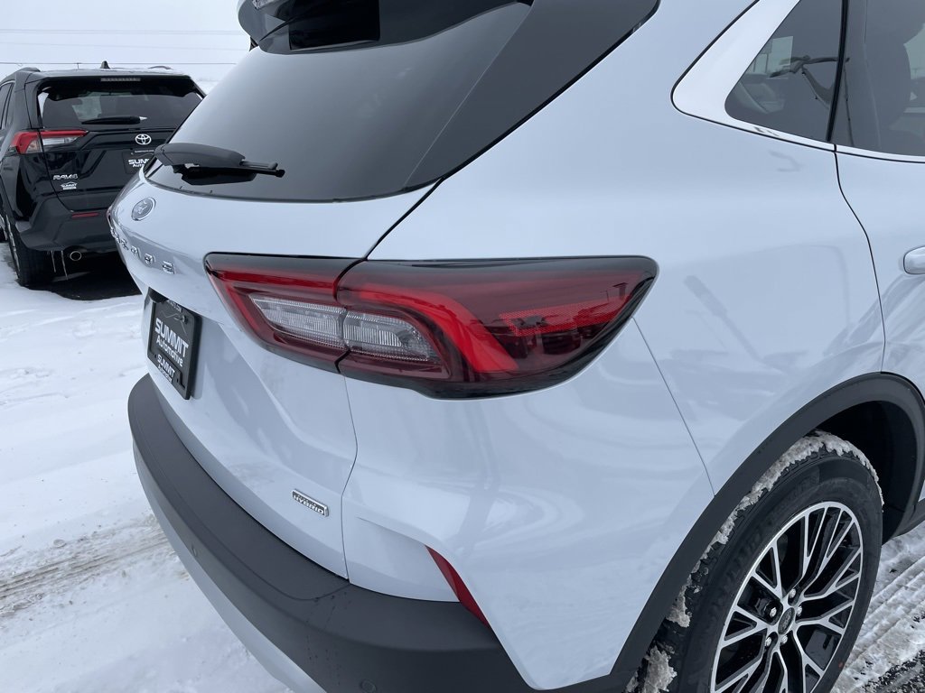 New 2026 Ford Escape SE image 33