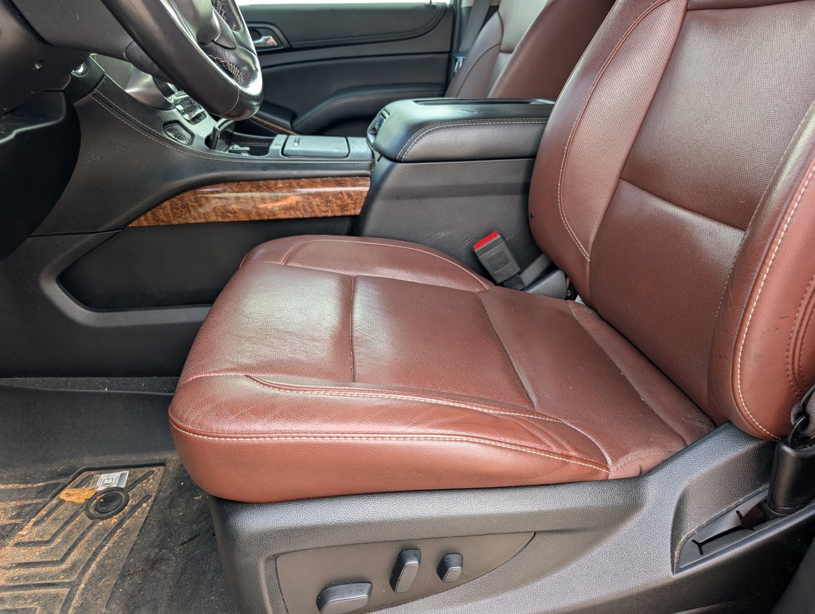 Used 2019 Chevrolet Tahoe Premier w/ Premier Plus Edition AWD/4WD image 6
