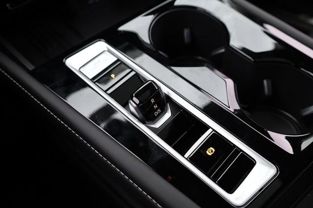 New 2026 Volkswagen Atlas SE image 19