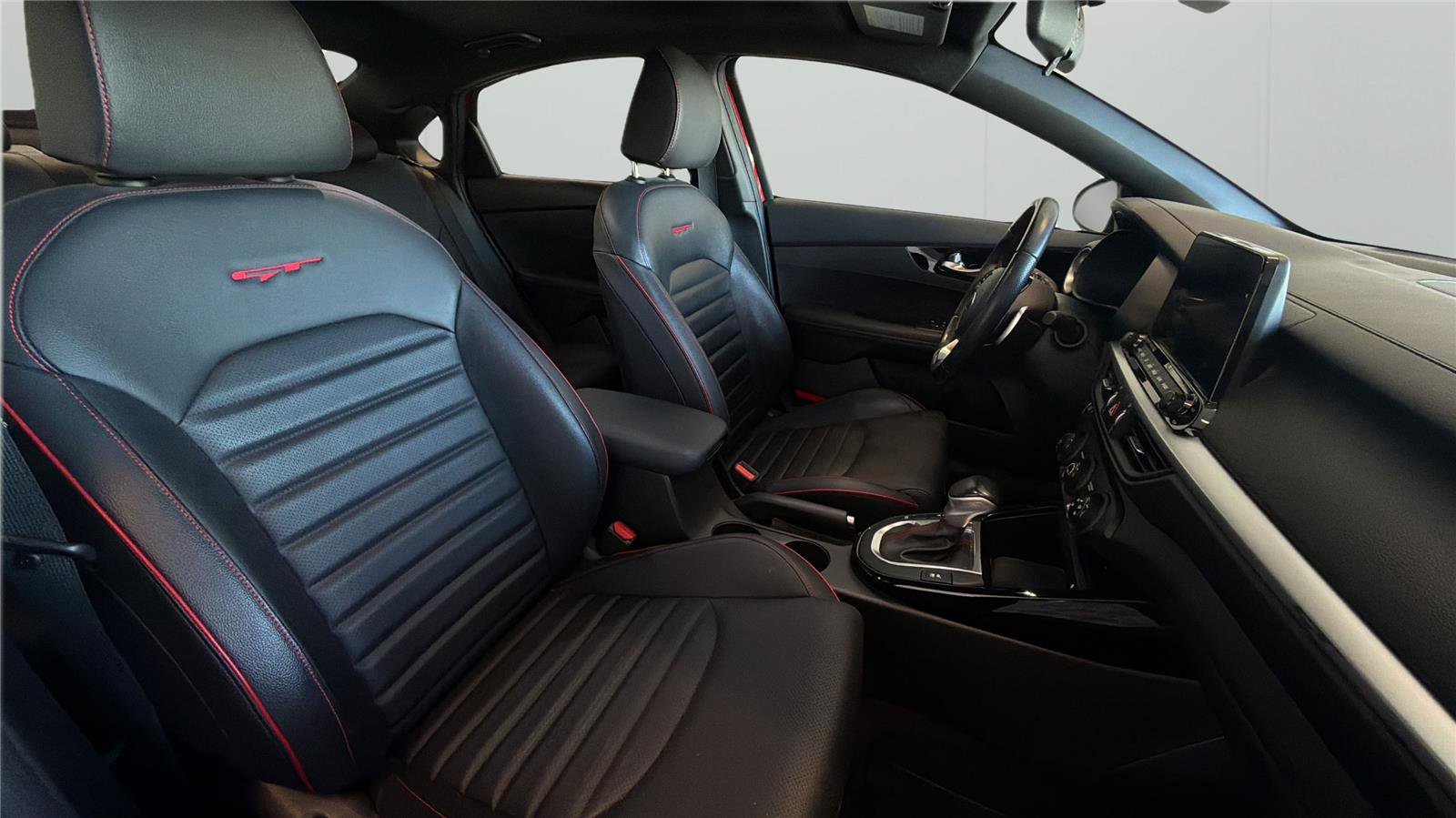 Used 2021 Kia Forte GT w/ GT2 Package FWD image 14