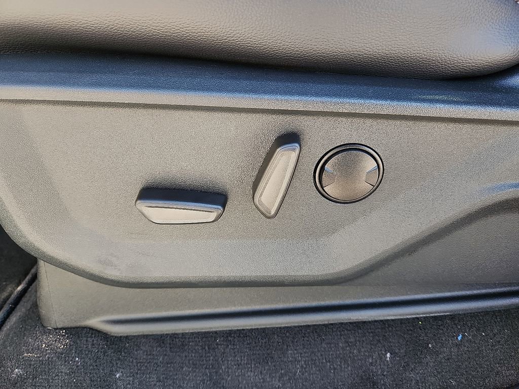 New 2025 Ford F350 Lariat w/ Lariat Ultimate Package image 16