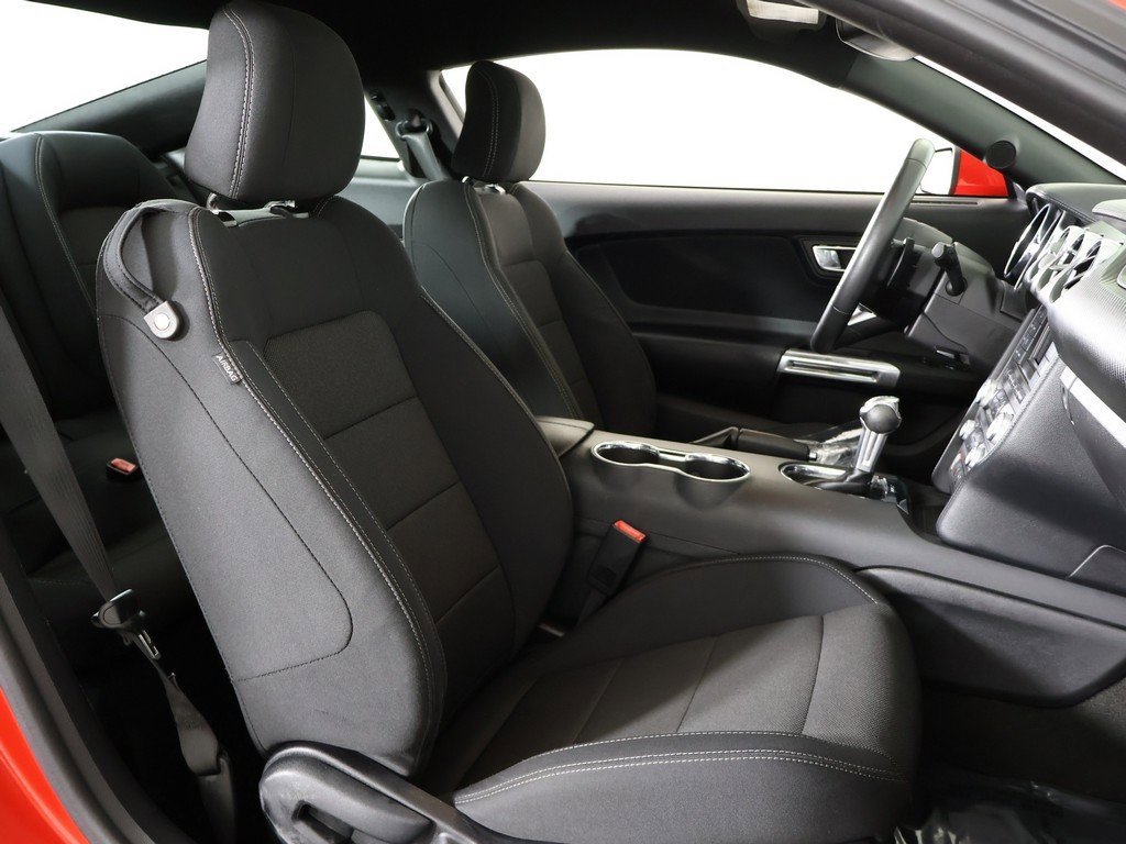 Used 2017 Ford Mustang Coupe image 26