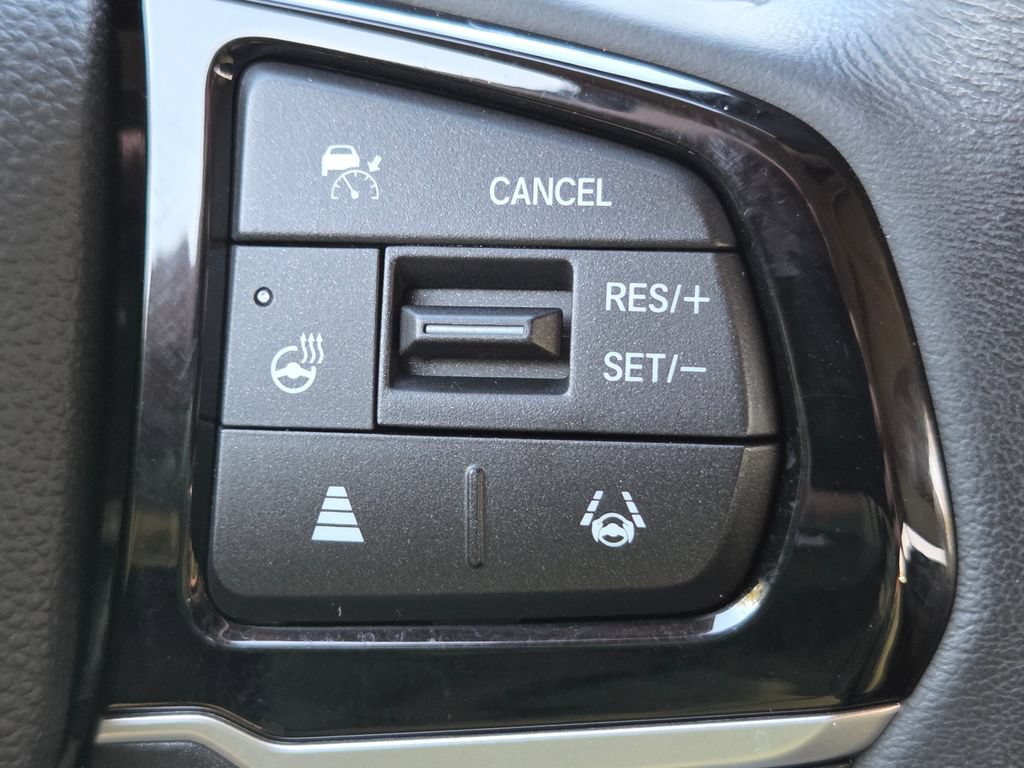 Used 2025 Honda Odyssey Elite image 18