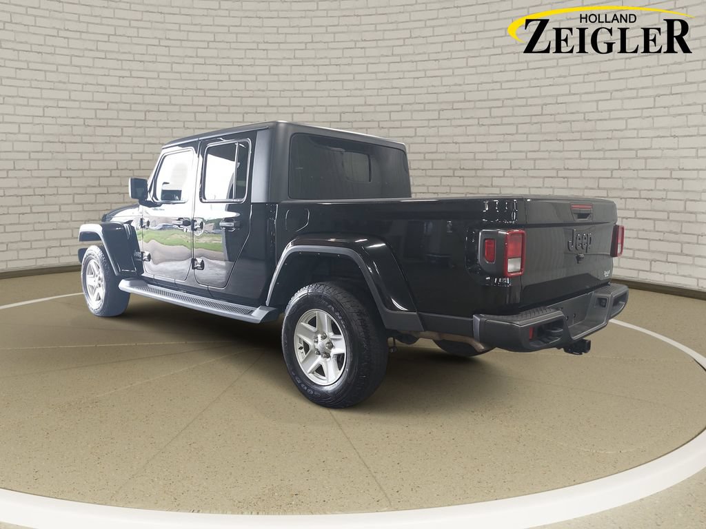Used 2022 Jeep Gladiator Sport AWD/4WD image 7