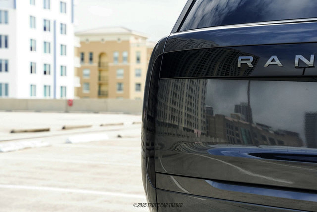 Used 2025 Land Rover Range Rover Long Wheelbase SE image 63