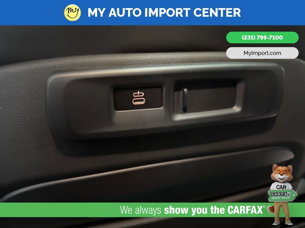 Used 2020 BMW X7 M50i image 29