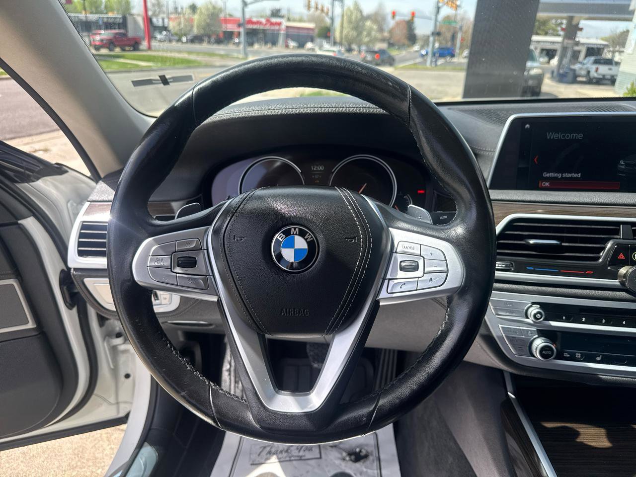 Used 2019 BMW 740i xDrive image 13
