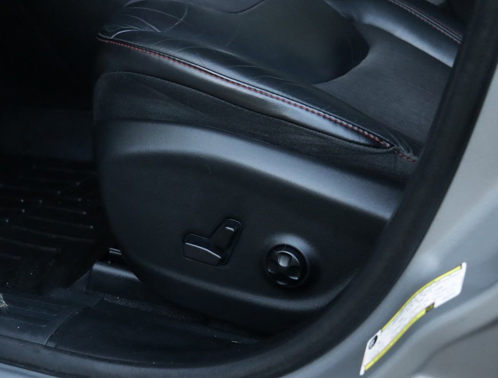Used 2018 Jeep Cherokee Trailhawk w/ Comfort/Convenience Group image 26