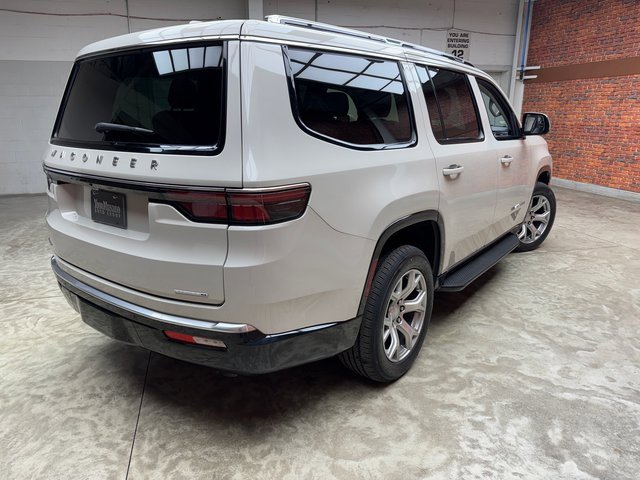 Used 2022 Jeep Wagoneer Series II image 5